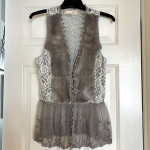 NWOT A’Reve Vest (M)💞